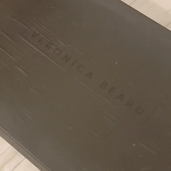 Veronica Beard chambray Denim White Floral Embroidered Sandals Heels Strappy - Picture 6 of 9